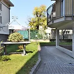 By Near Di Дервио