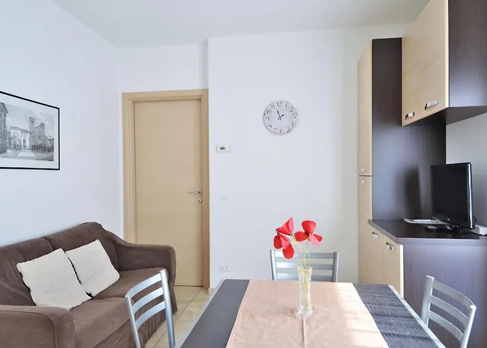 By Near Di 아파트 데르비오